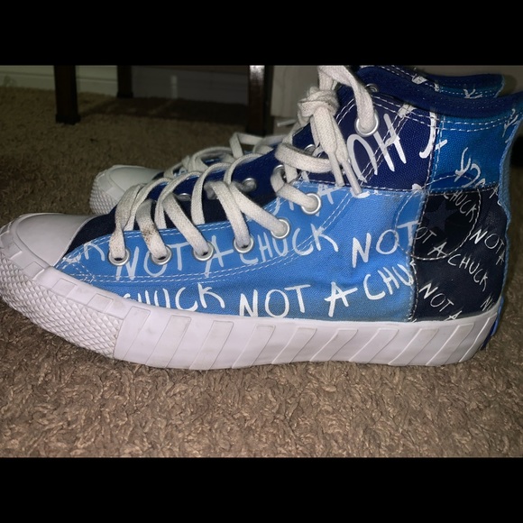 Blue Converse - Picture 2 of 7